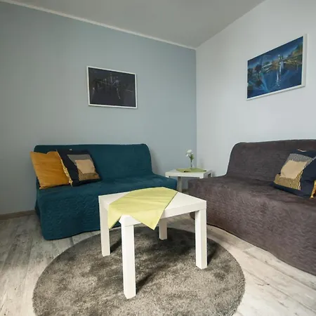 Dream Team Pomorska Apartment